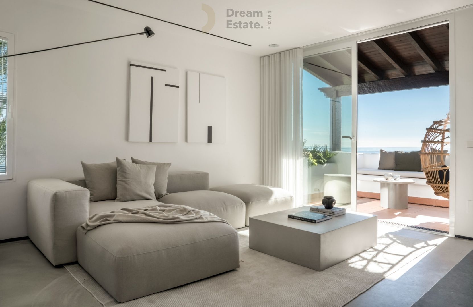 Luxe penthouse frontline beach Estepona. foto 2