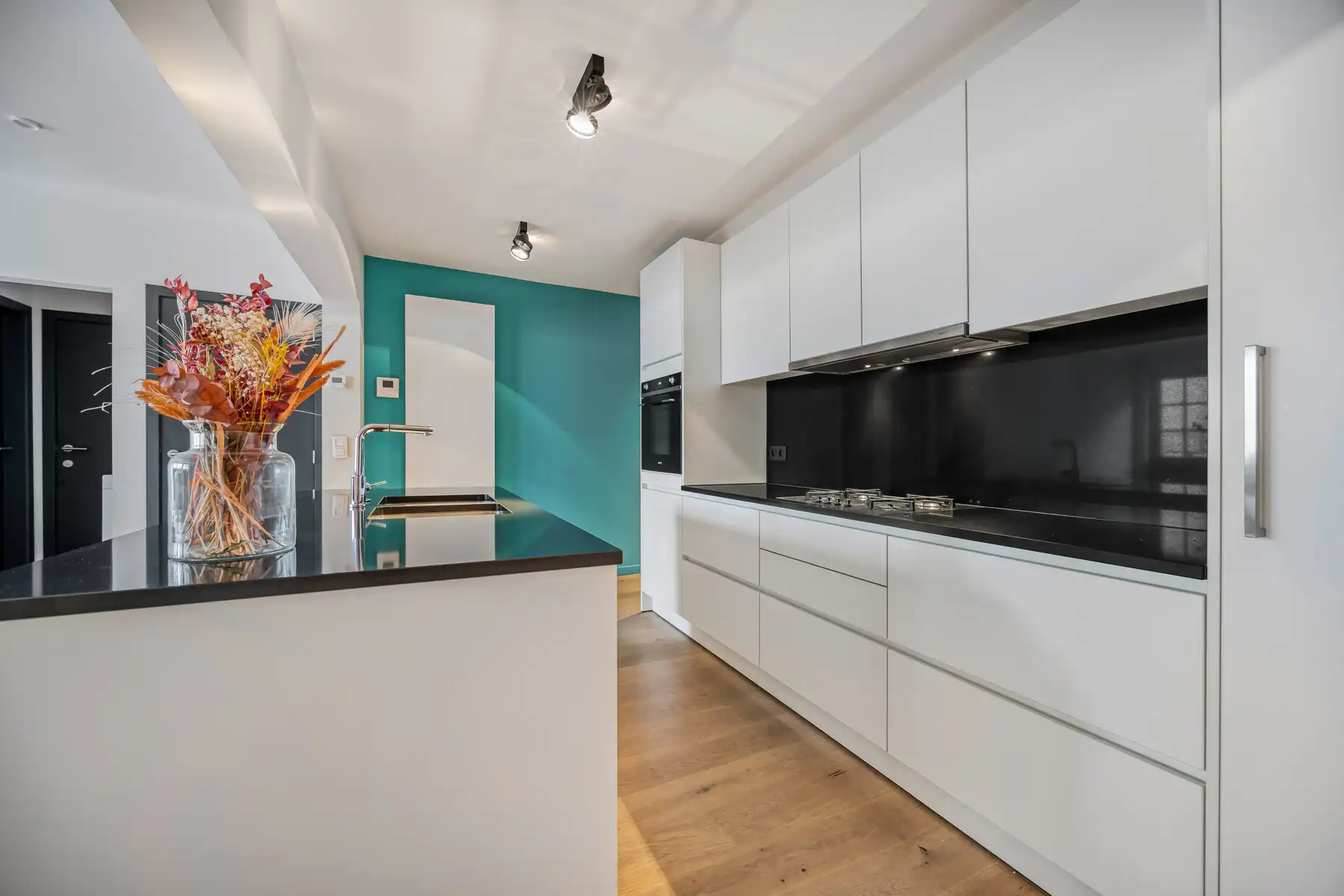 Kwalitatief appartement met 2 slpk en terras foto 5