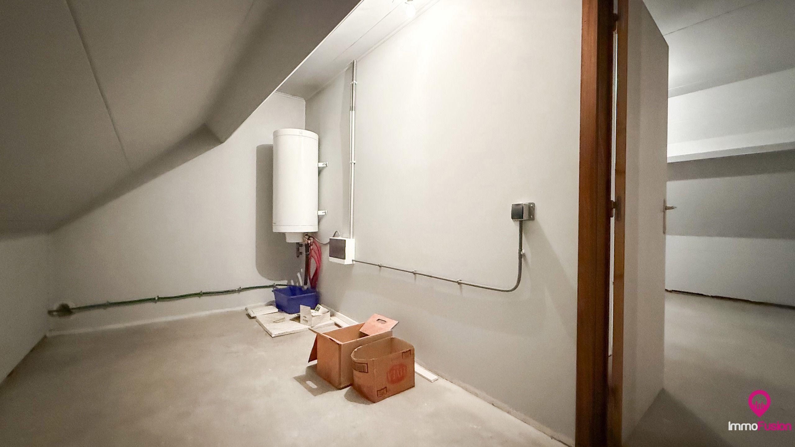 Exclusieve hoeve op 40are met bosrijke ligging te Paal! foto 32