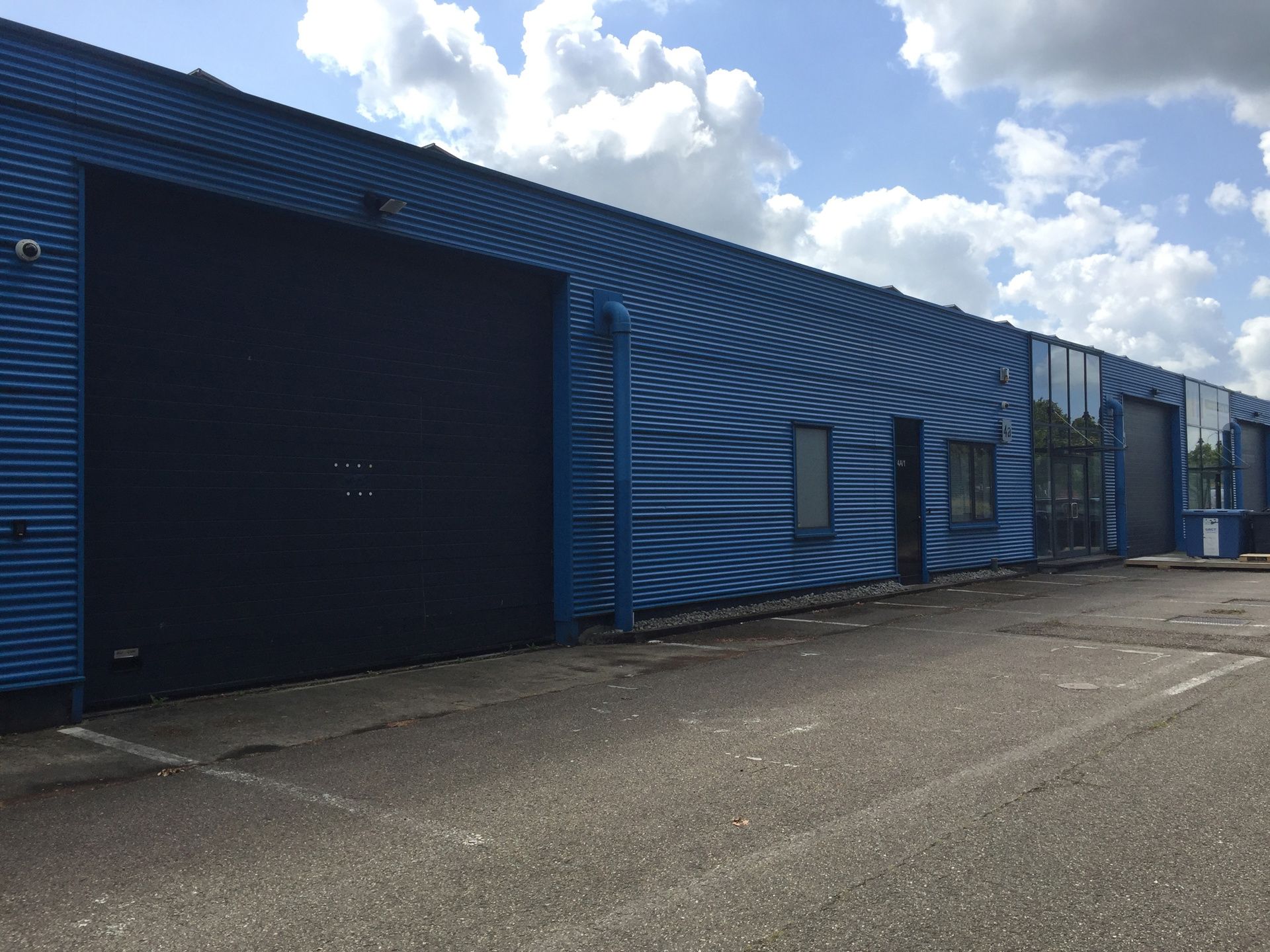 Magazijn te huur foto 8