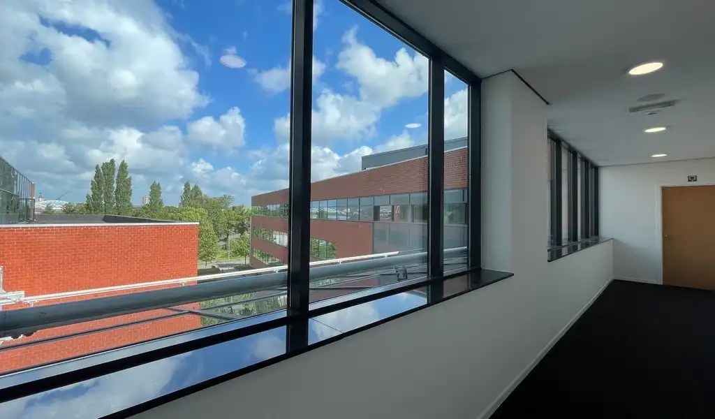 Instapklare kantoren te huur in De Mot in Mechelen foto 9