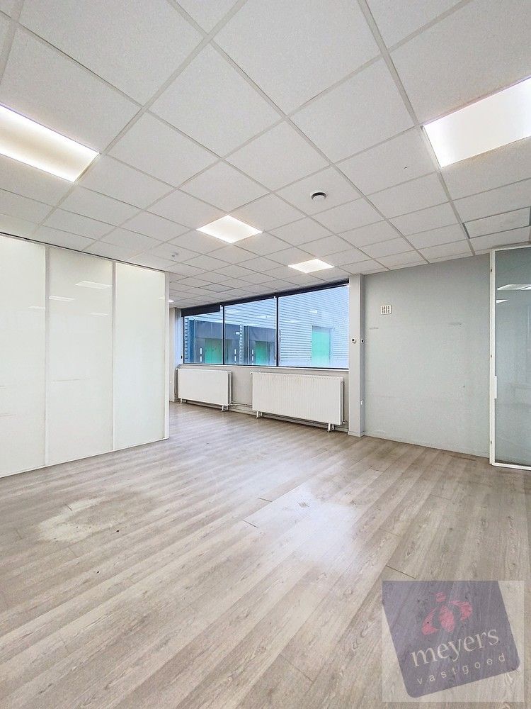 Multifunctioneel bedrijfsgebouw op toplocatie in Bocholt foto 23