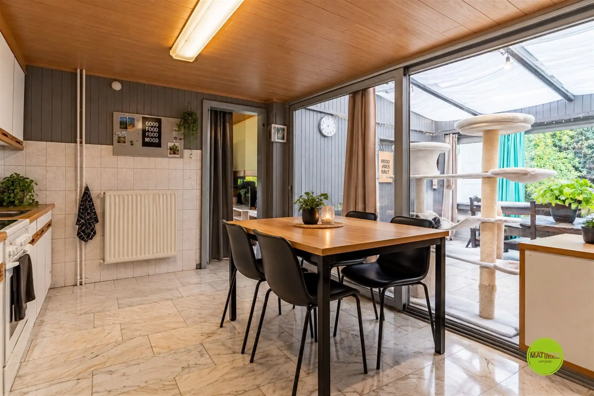 Uniek gelegen woning op een prachtig perceel van 3333 m² foto 23