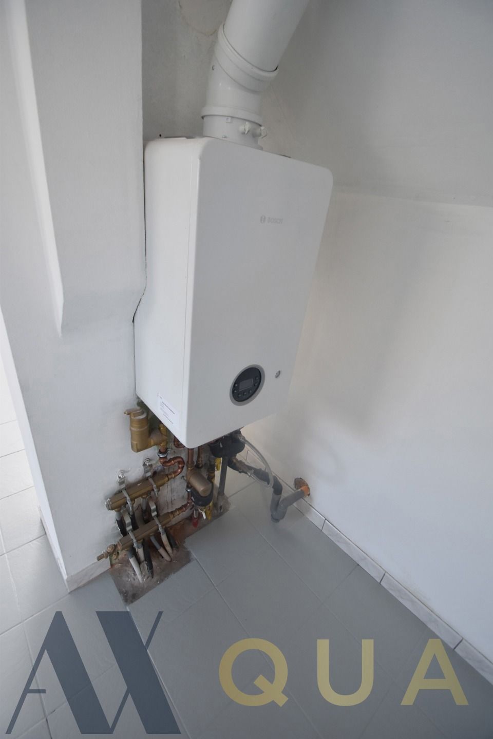 1 slpk. appt. op de tweede verdieping (geen lift), CV op gas foto 8