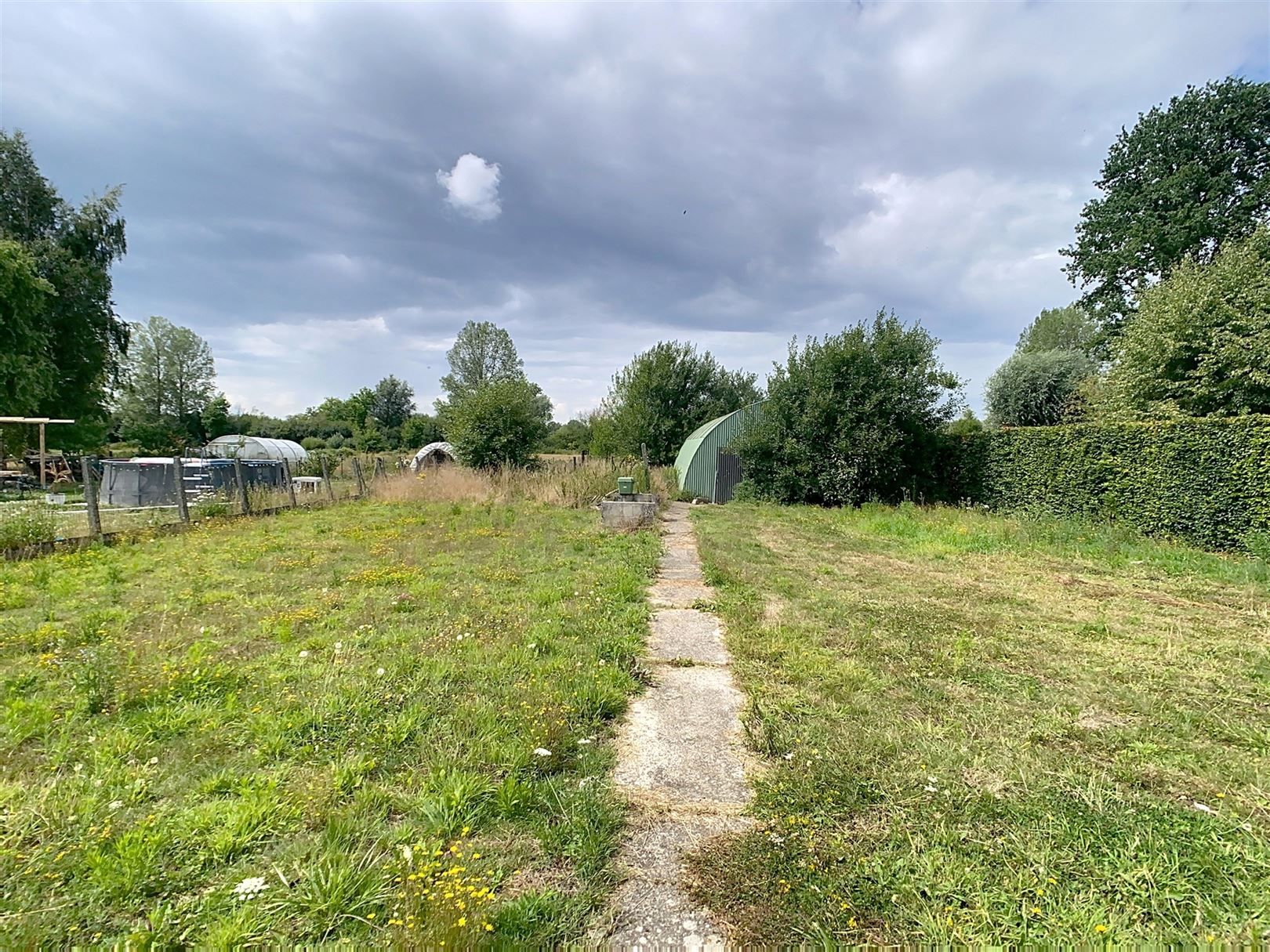 Te renoveren woning met garages, atelier, 12a 57ca foto 37