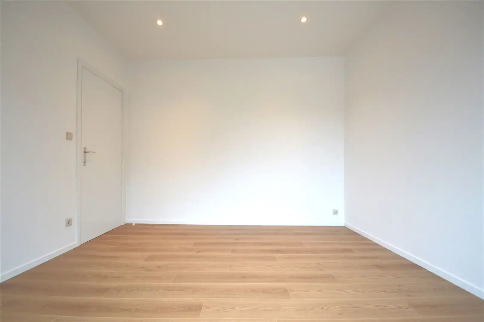 Compleet gerenoveerd appartement in hartje centrum foto 14