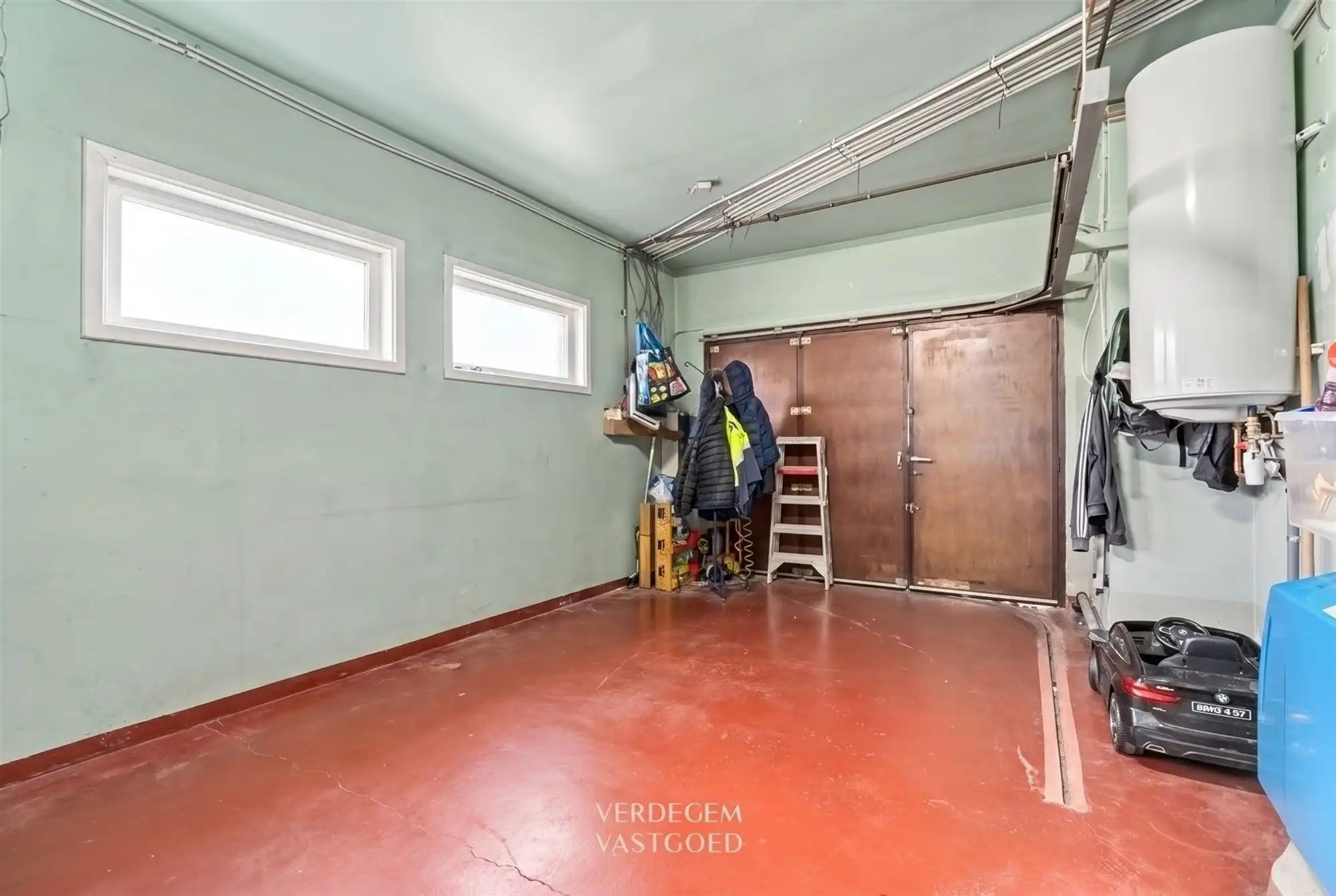 Ruim wonen met 4 slaapkamers, inpandige garage en tuin foto 17