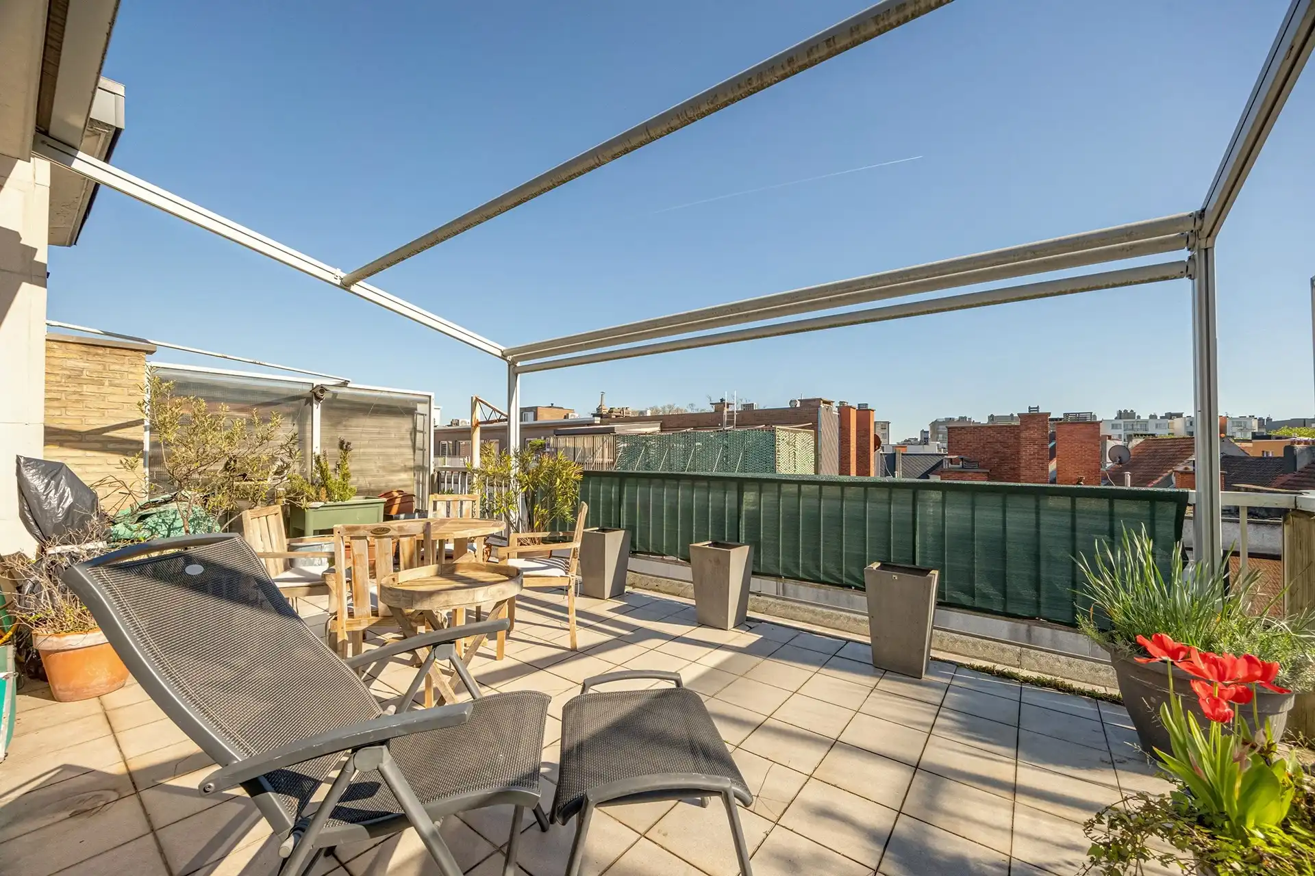 Op te frissen penthouse met 52 m² buitenruimte in 2018 foto 2