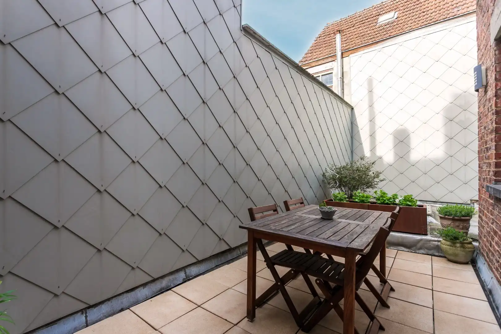 Handelspand met woonst te Halle centrum foto 19