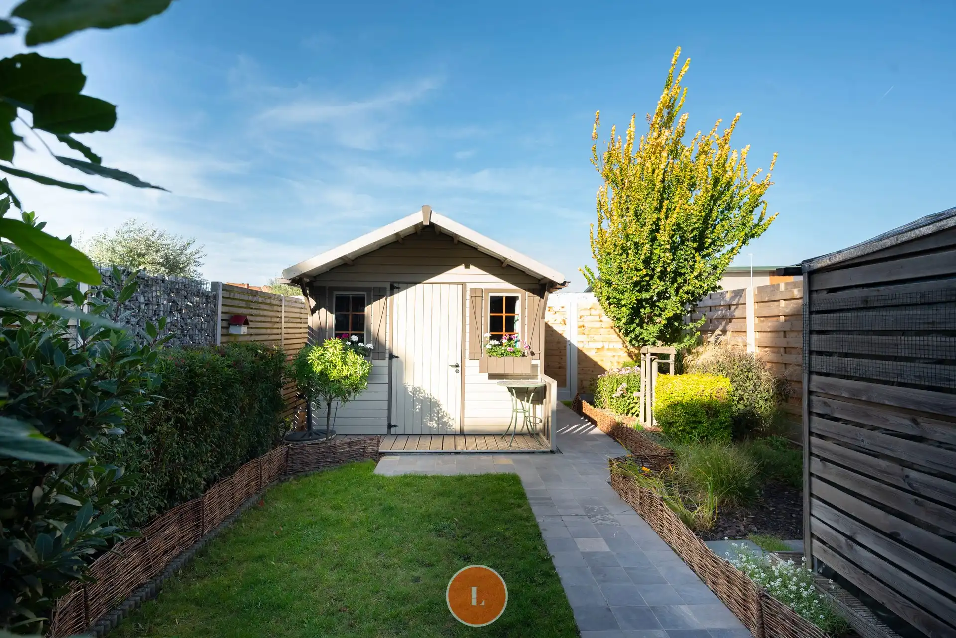 Goed onderhouden instapklare woning met garage foto 9