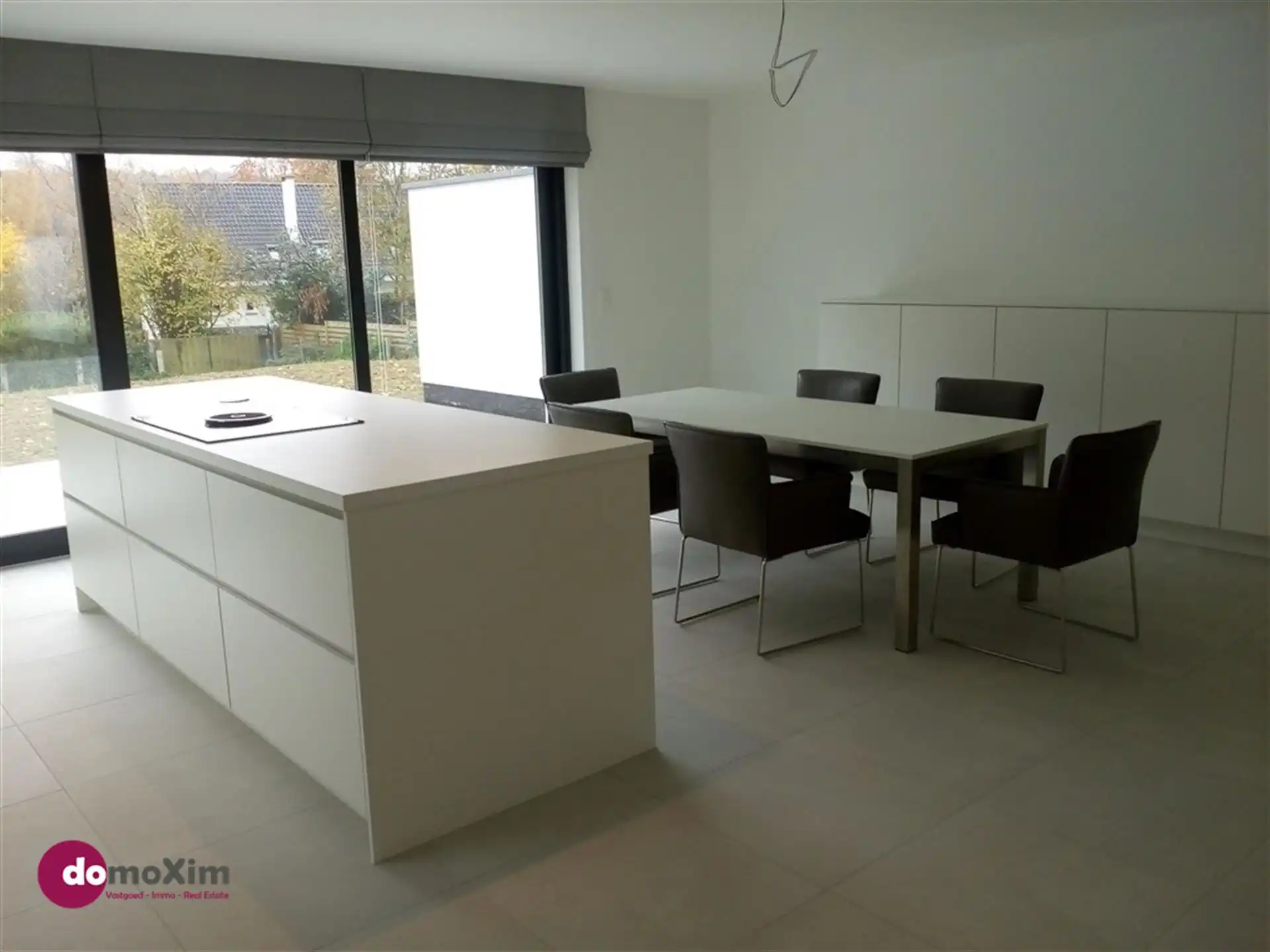 Moderne woning met 2 slaapkamers en ruime tuin gelegen in een residentiële buurt in Tervuren foto 4