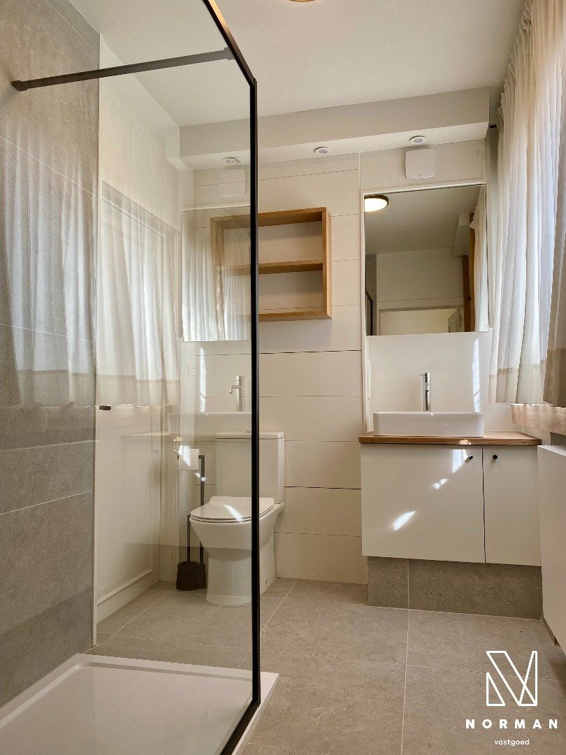 Halfopen woning te huur in het centrum van Kortrijk op een topligging! foto 4