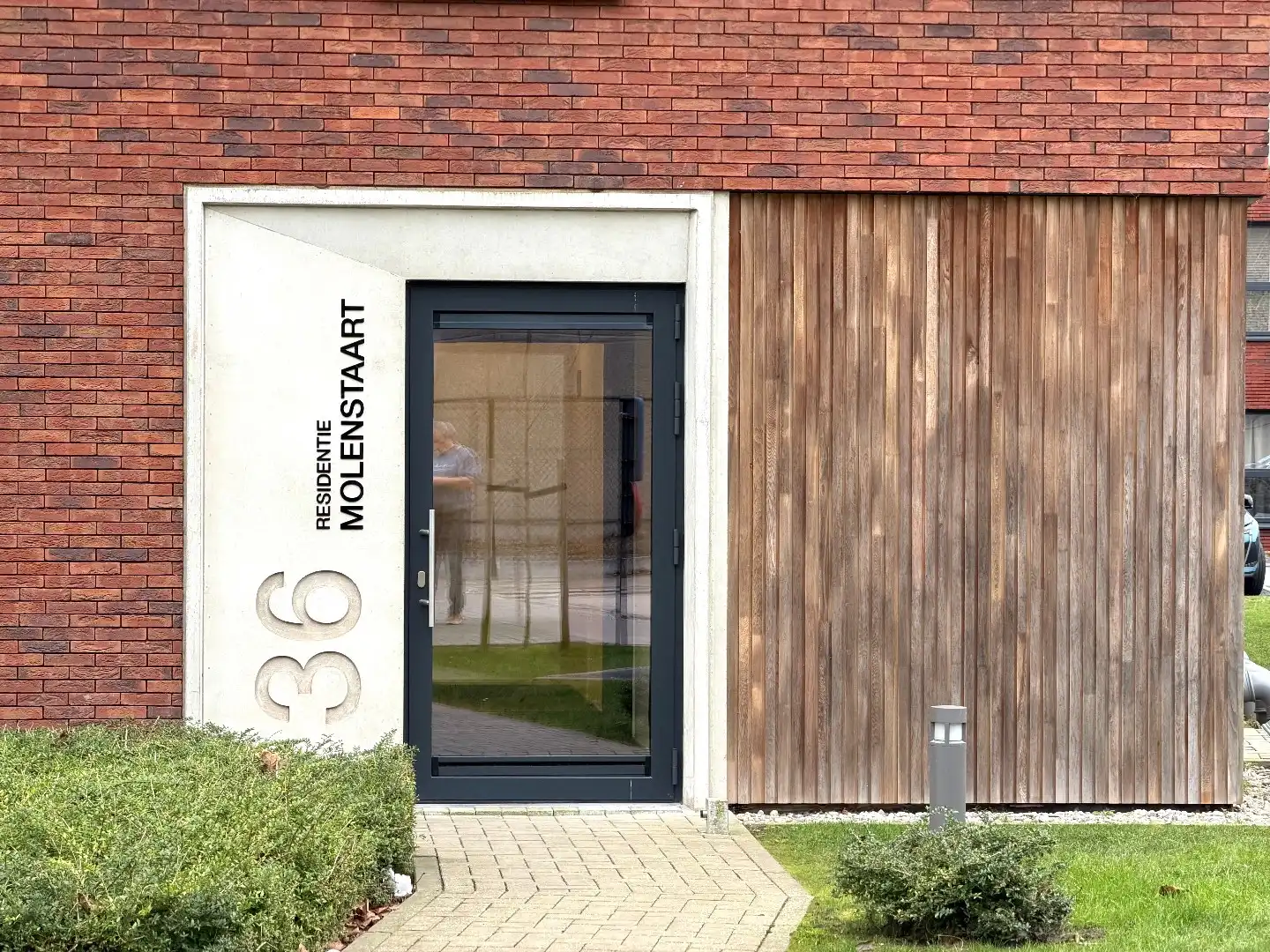 ✨ Instapklaar BEN-appartement met zonnig terras en zicht op de Leie ✨ foto 2