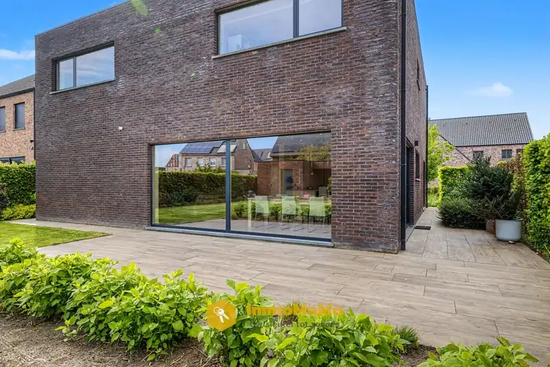 VERKOCHT - RUSTIG GELEGEN VILLA MET 3 (BAD)KAMERS TE KOOP IN WACHTEBEKE foto 27