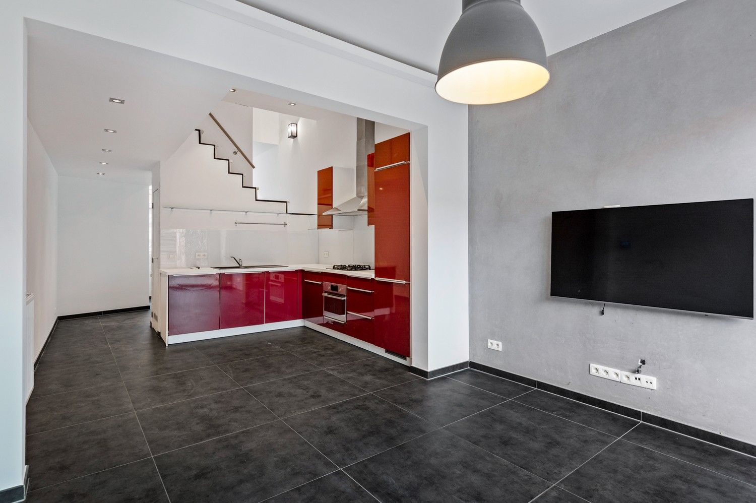 Instapklare woning met 2 slaapkamers en tuin te Lier! foto 8