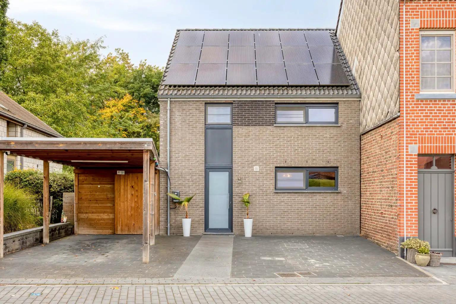 Mooie, instapklare woning met tuin in Hoegaarden (Hoksem) foto 3
