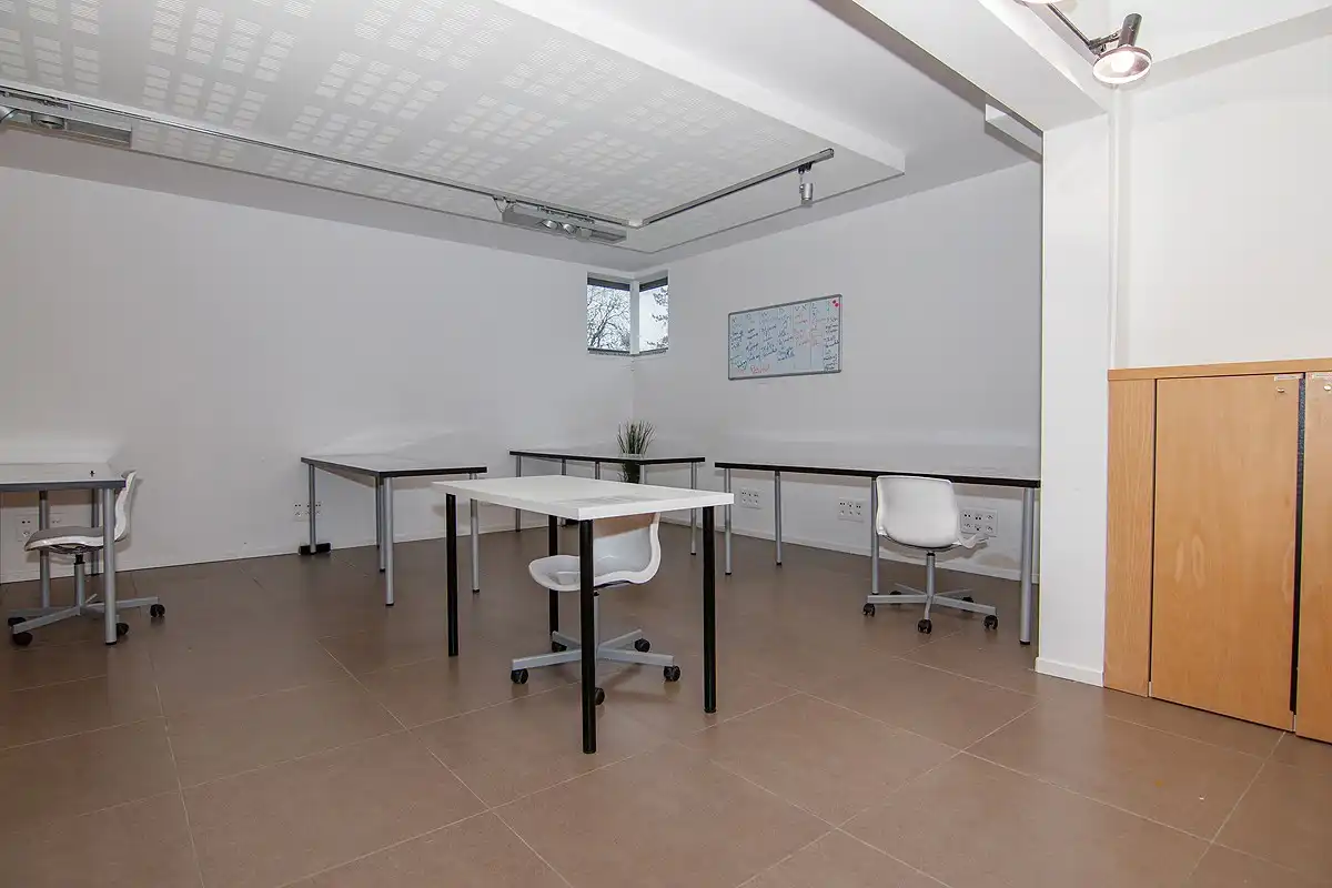 Sint-Truidersteenweg 14 , 3500 Hasselt. Praktijk, kantoorruimte aan de rand van de Groene Boulevard Hasselt foto 7