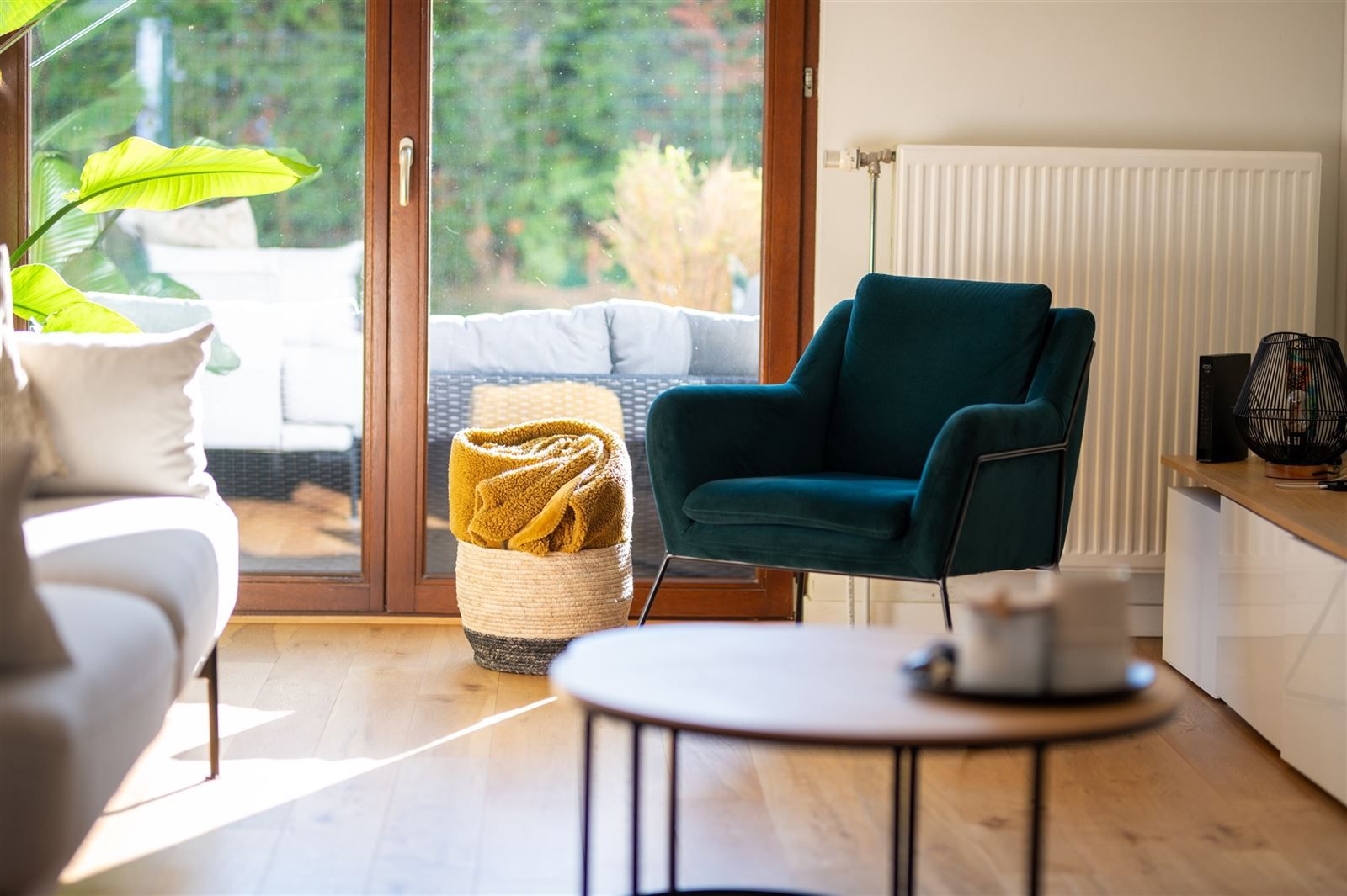 Gezinswoning met tuin en parkeergelegenheid! foto 2