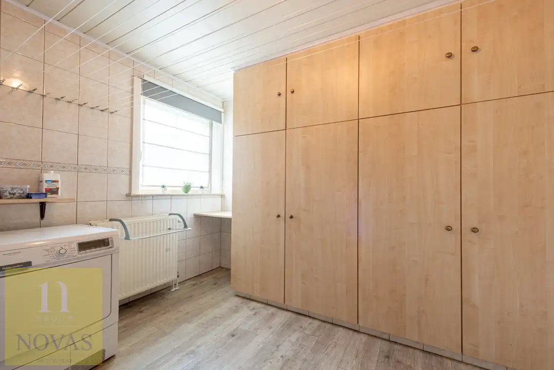 Op heel geliefde locatie, 3 - 4 slaapkamers, zonnepanelen, perceel 10are50ca foto 24