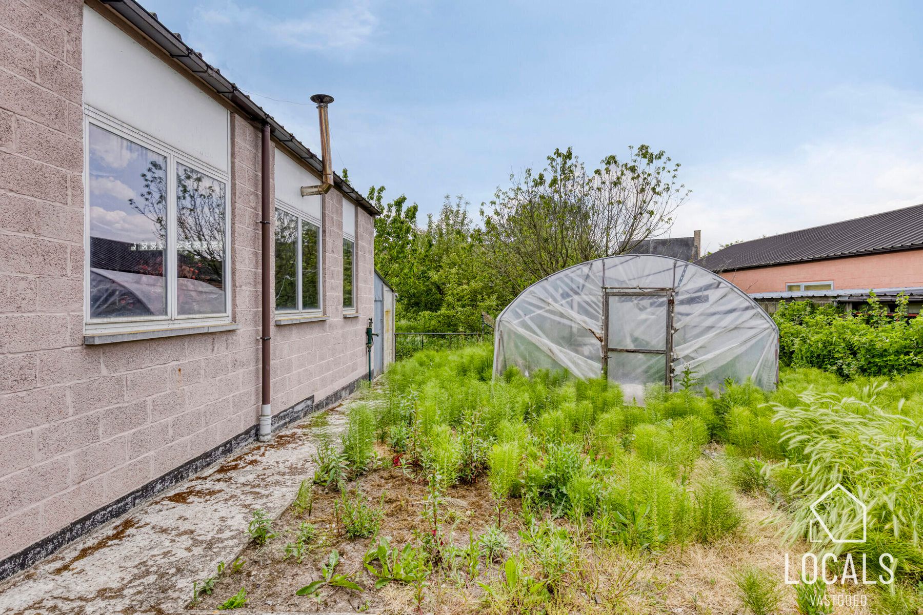 Solide viergevelwoning met potentieel foto 22