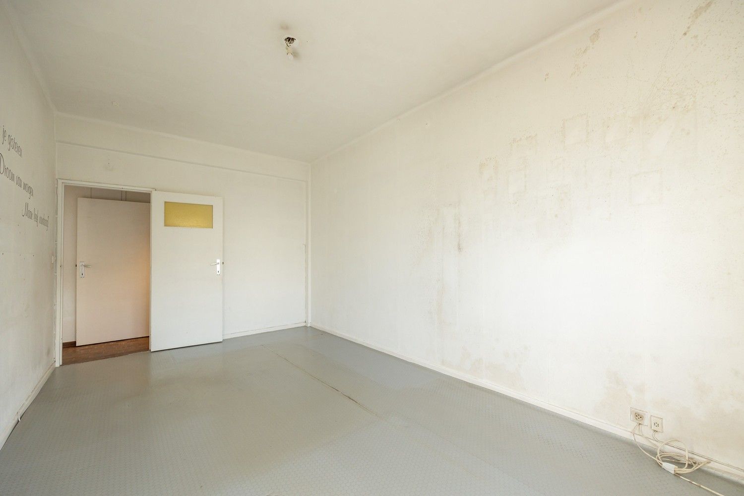 Te renoveren appartement - EPC B - balkon - Tentoonstellingswijk foto 14