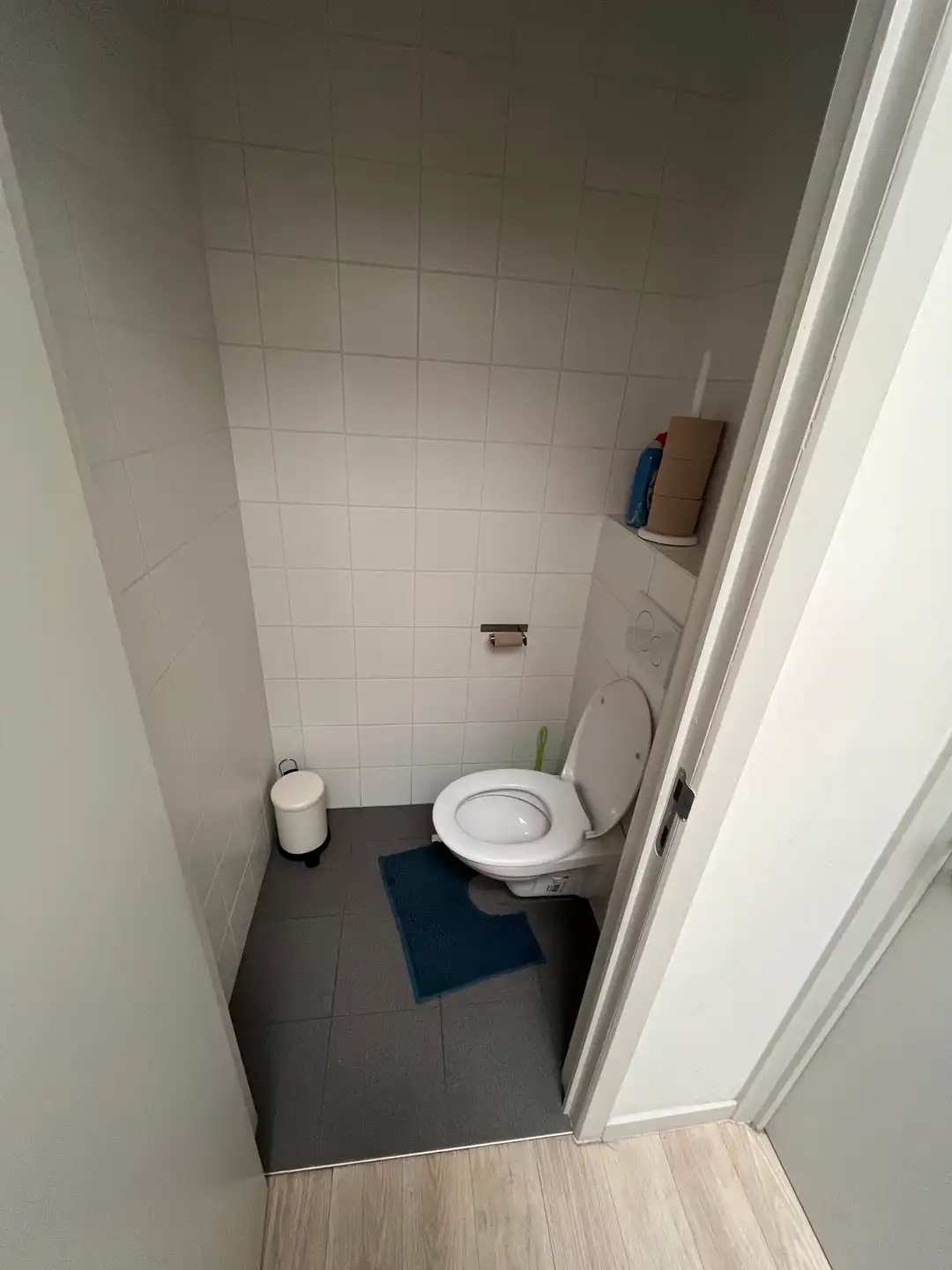 Instapklare studentenkamer met eigen badkamer en goede ligging foto 6