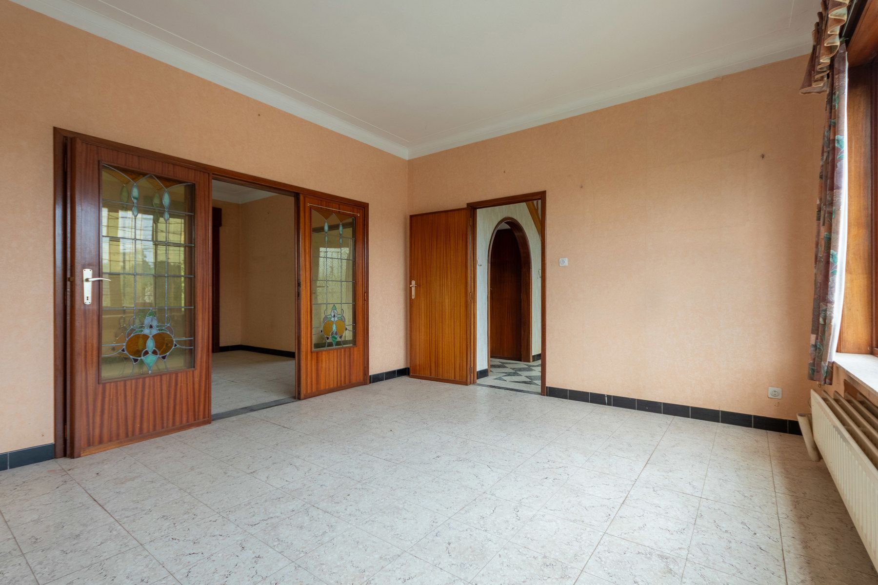 Te renoveren villa met 3 slaapkamers op perceel van 10a 52ca foto 5