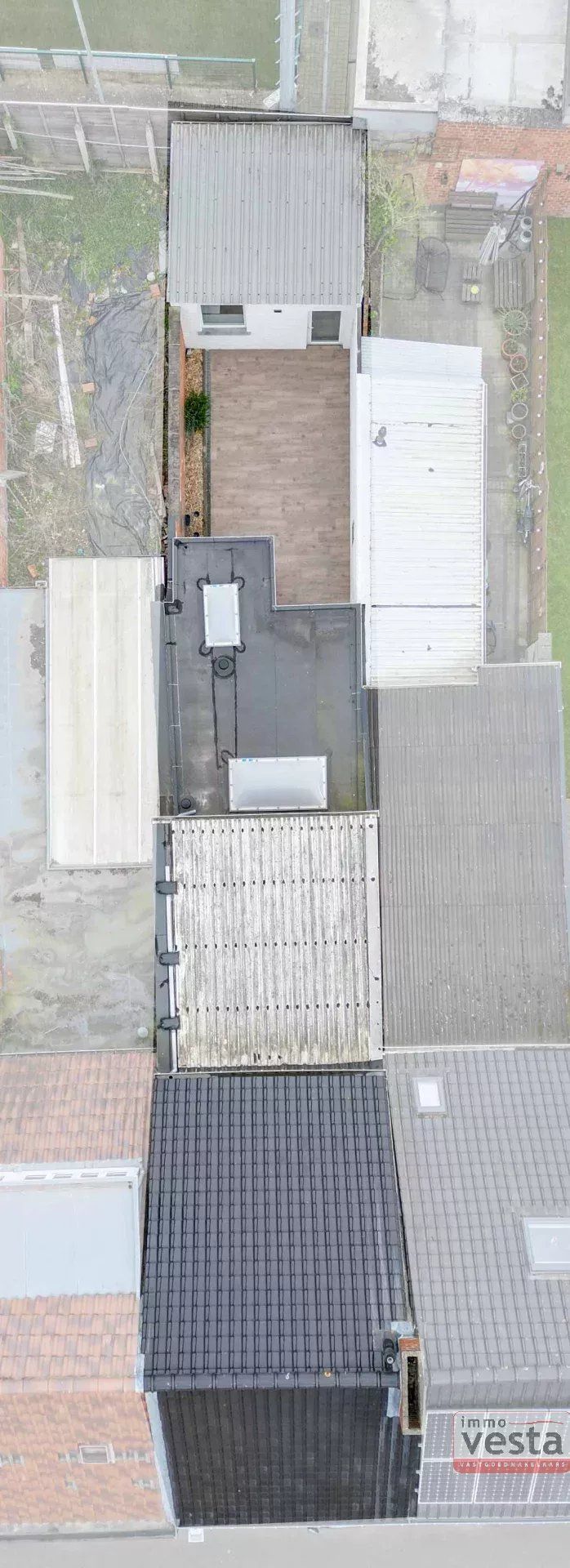 Gerenoveerde rijwoning nabij centrum foto 20