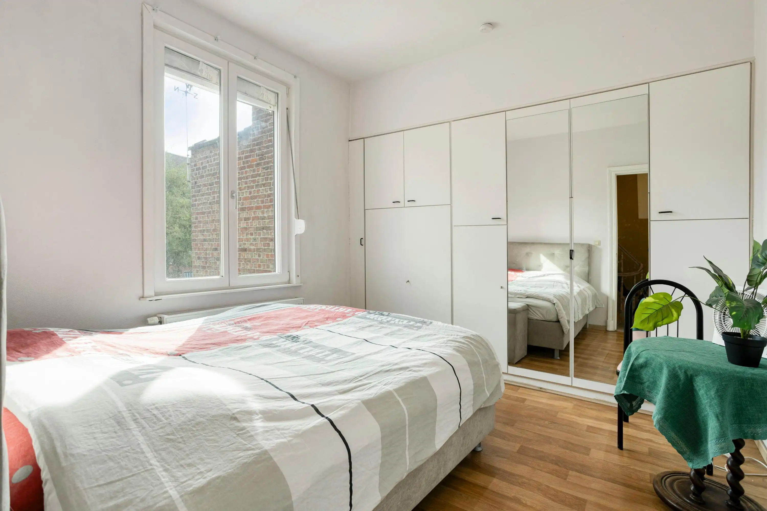 Karaktervol huis te koop in Brugge centrum foto 9