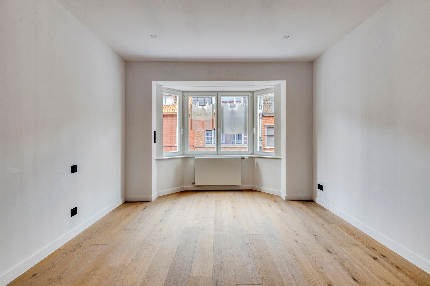 Gerenoveerde (2025) stadswoning met tuin foto 17