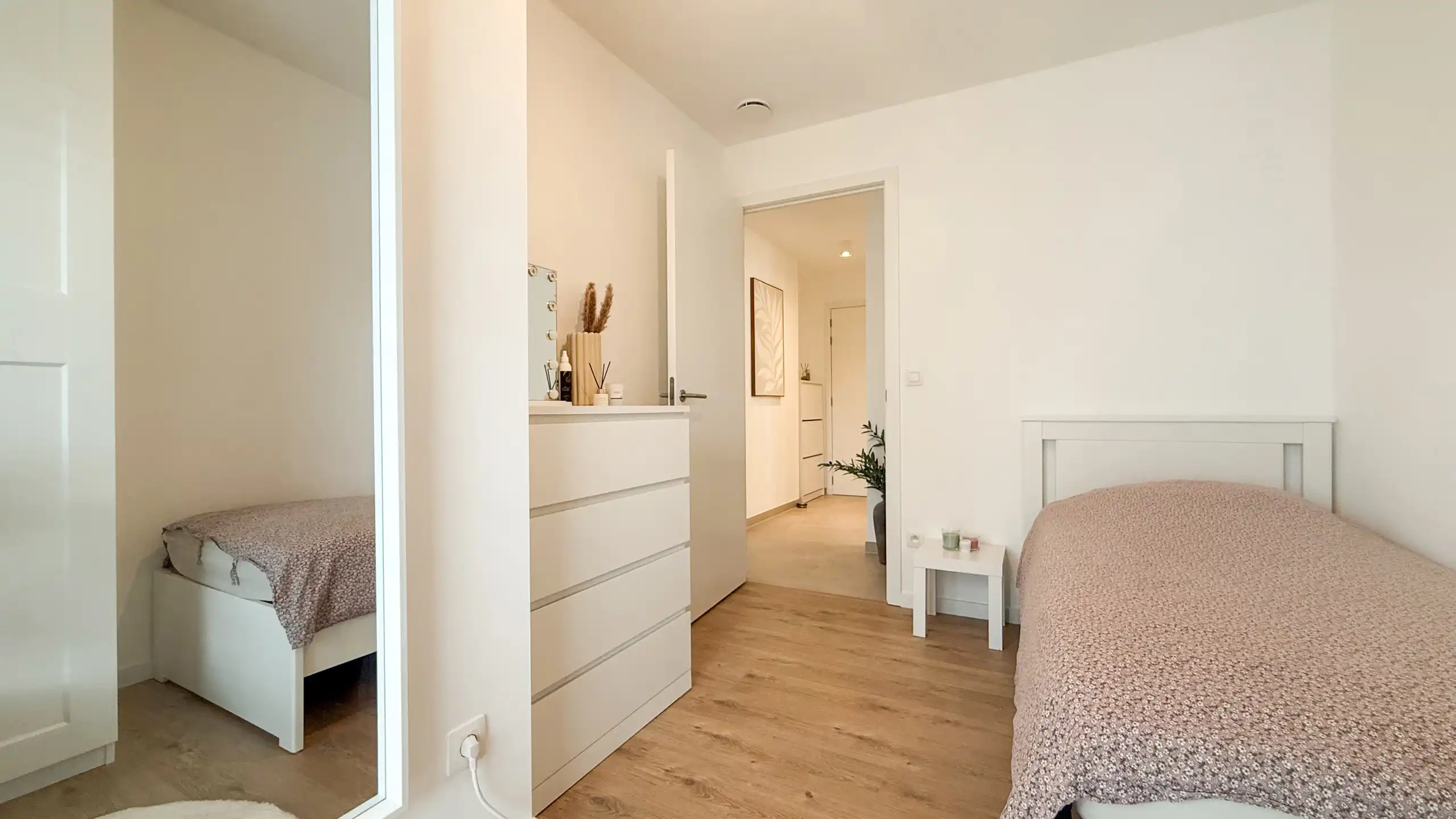 Luxueus nieuwbouwappartement met 3 slpks, parking+berging! foto 24