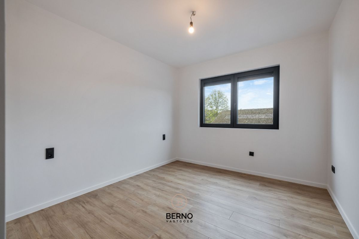 Nieuwbouwwoning met zuidwestgerichte tuin foto 12