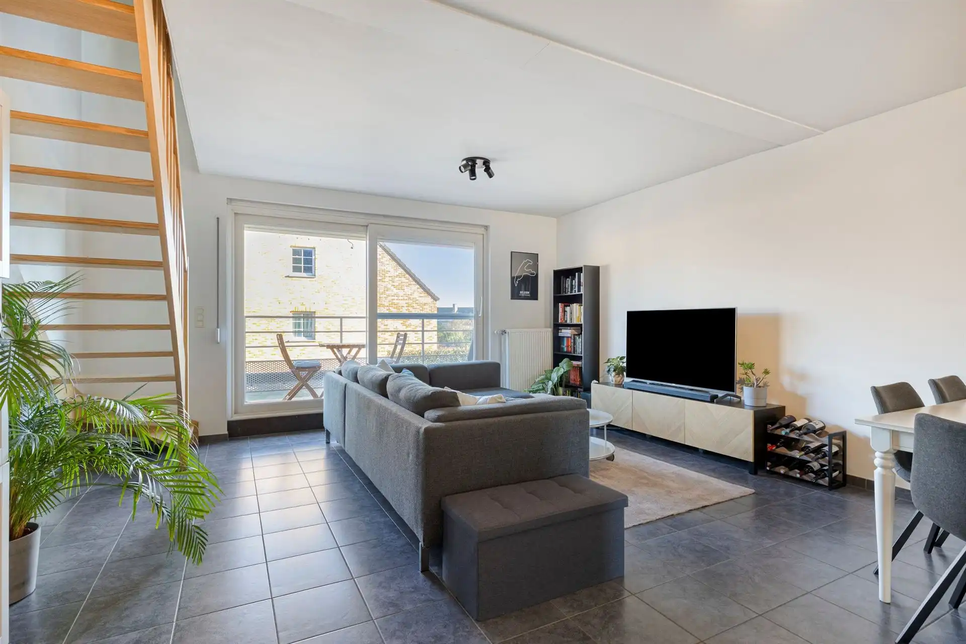 Prachtig duplex-appartement met 2 ruime slaapkamers foto 3