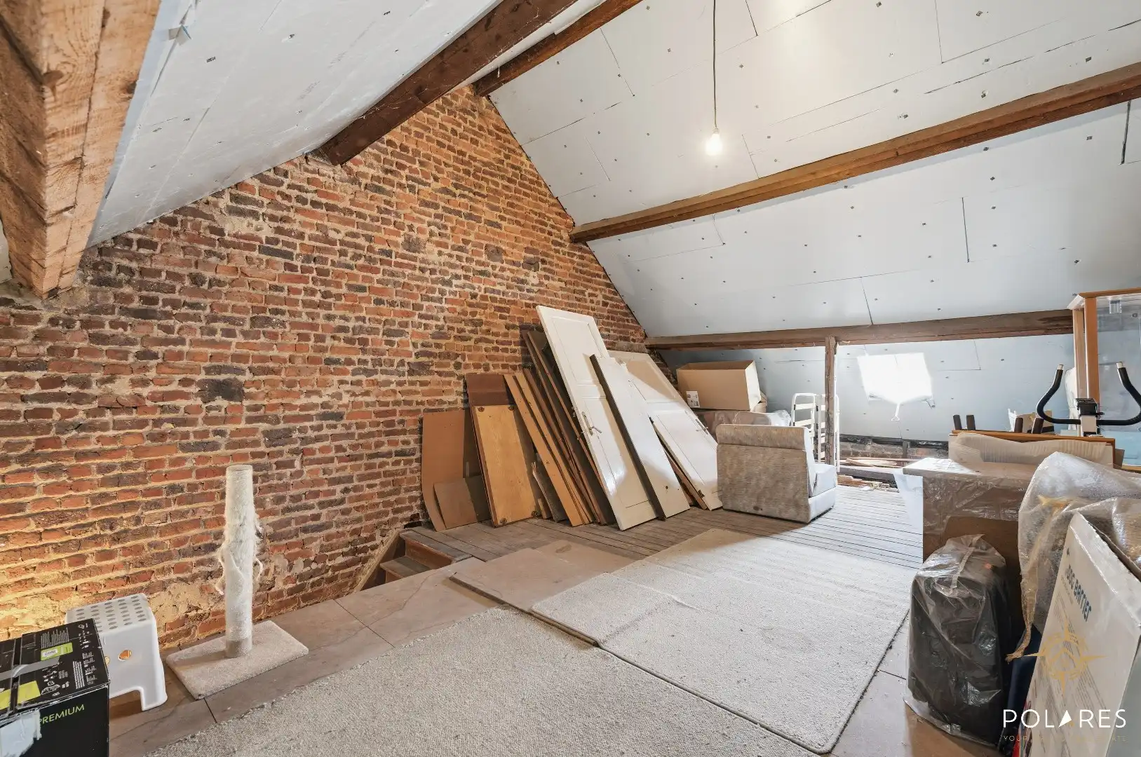 Instapklare woning met uitbreidingsmogelijkheden op toplocatie! foto 19