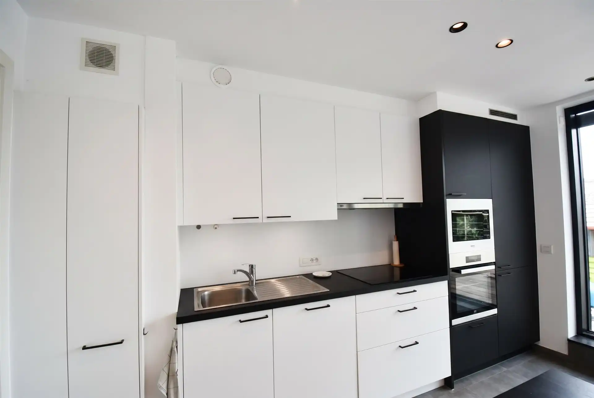 Duplex appartement met twee slaapkamers in Hamme  foto 3