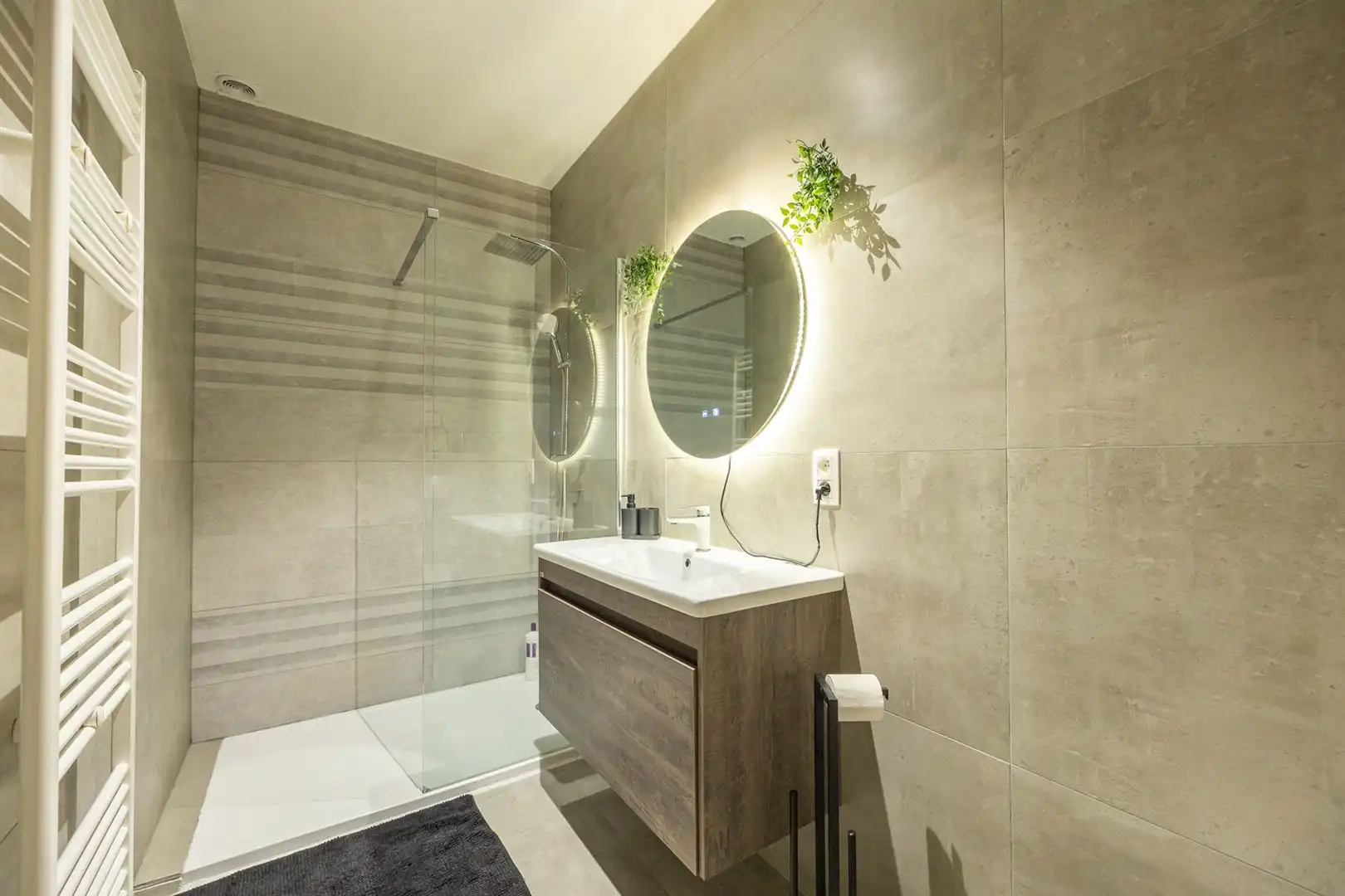 Stijlvol gelijkvloers met stadstuin  foto 10