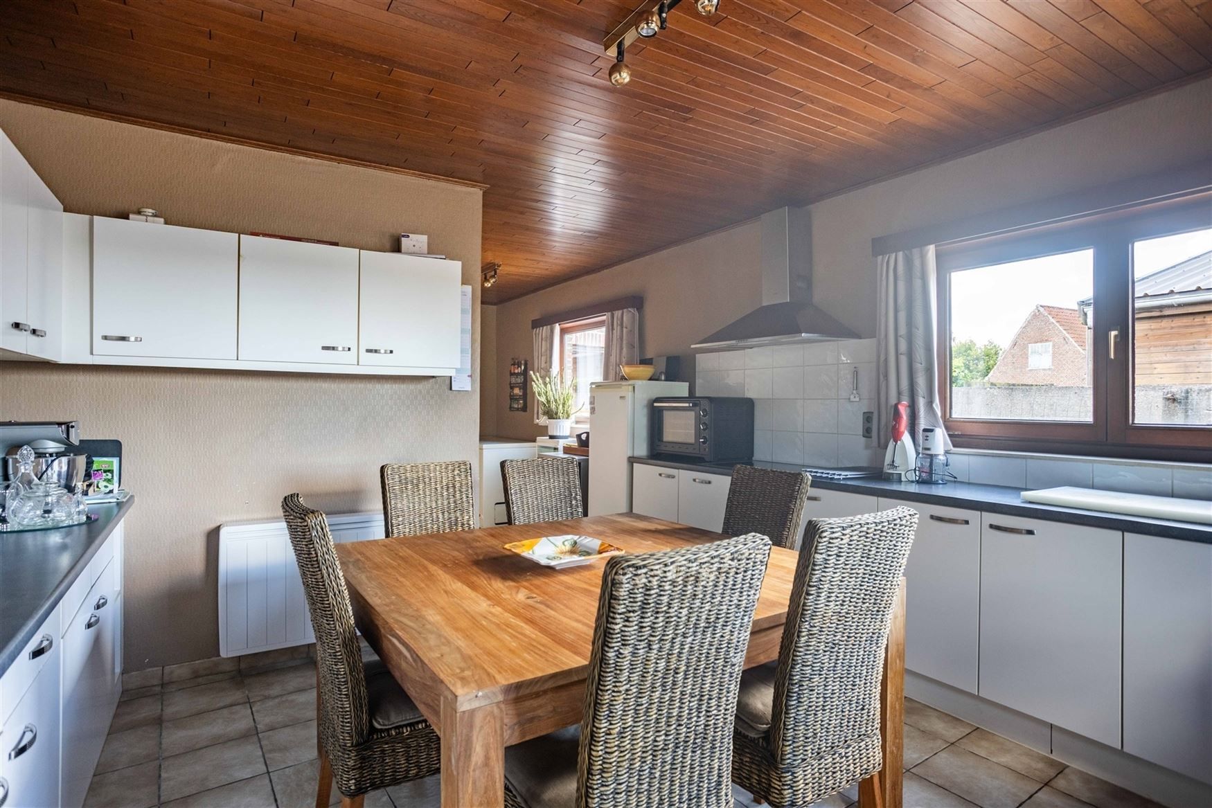 Landelijke woning met potentieel foto 9