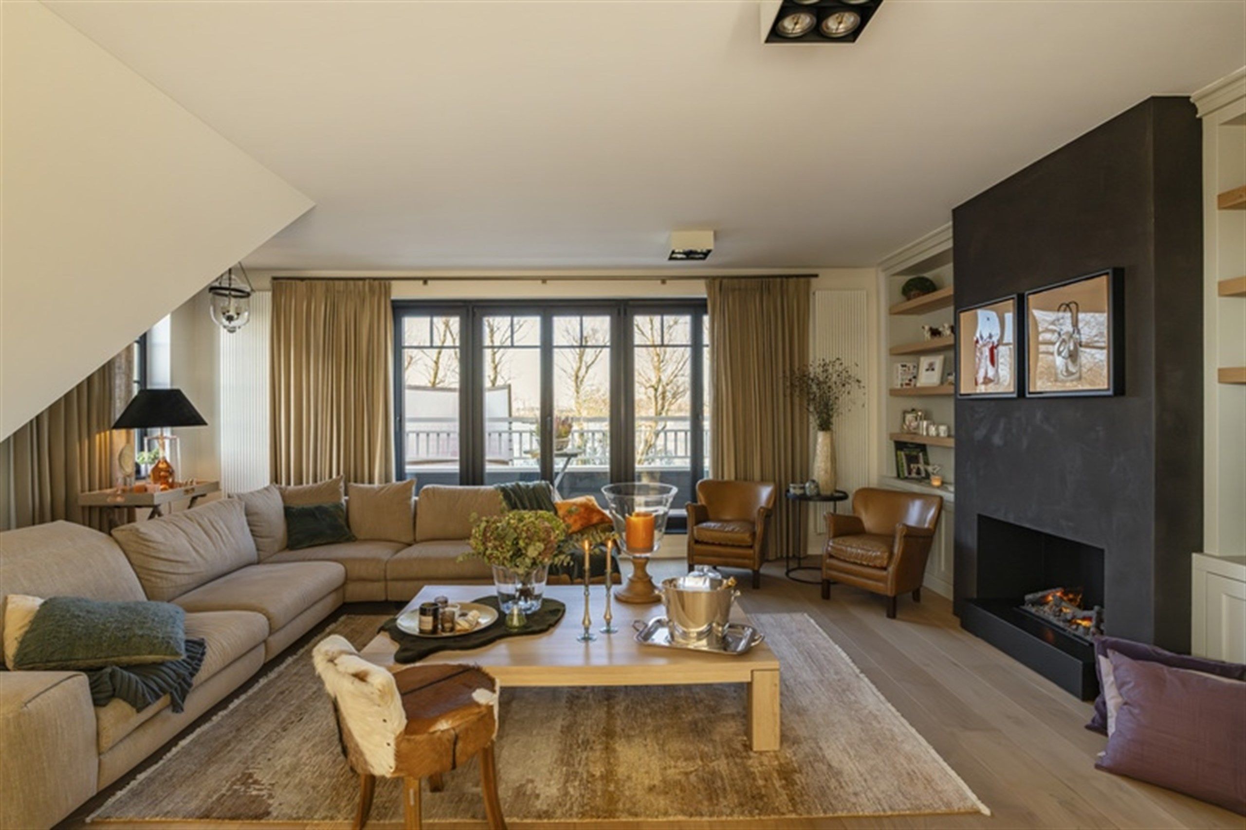 KNOKKE:FIRST SALE weekend 13 & 14 dec - 20 & 21 dec (11u - 17u) foto 3