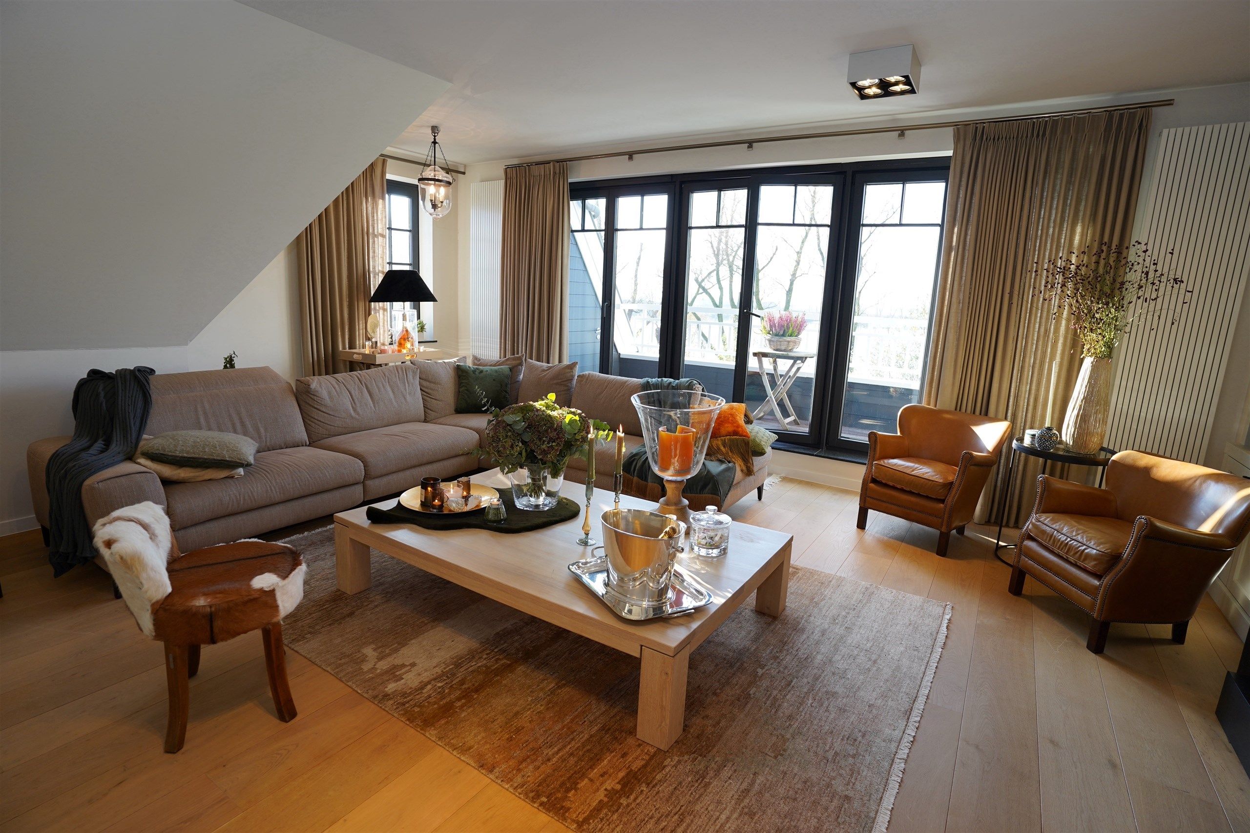 FIRST SALE weekend 13 & 14 dec - 20 & 21 dec (11u - 17u) foto 3