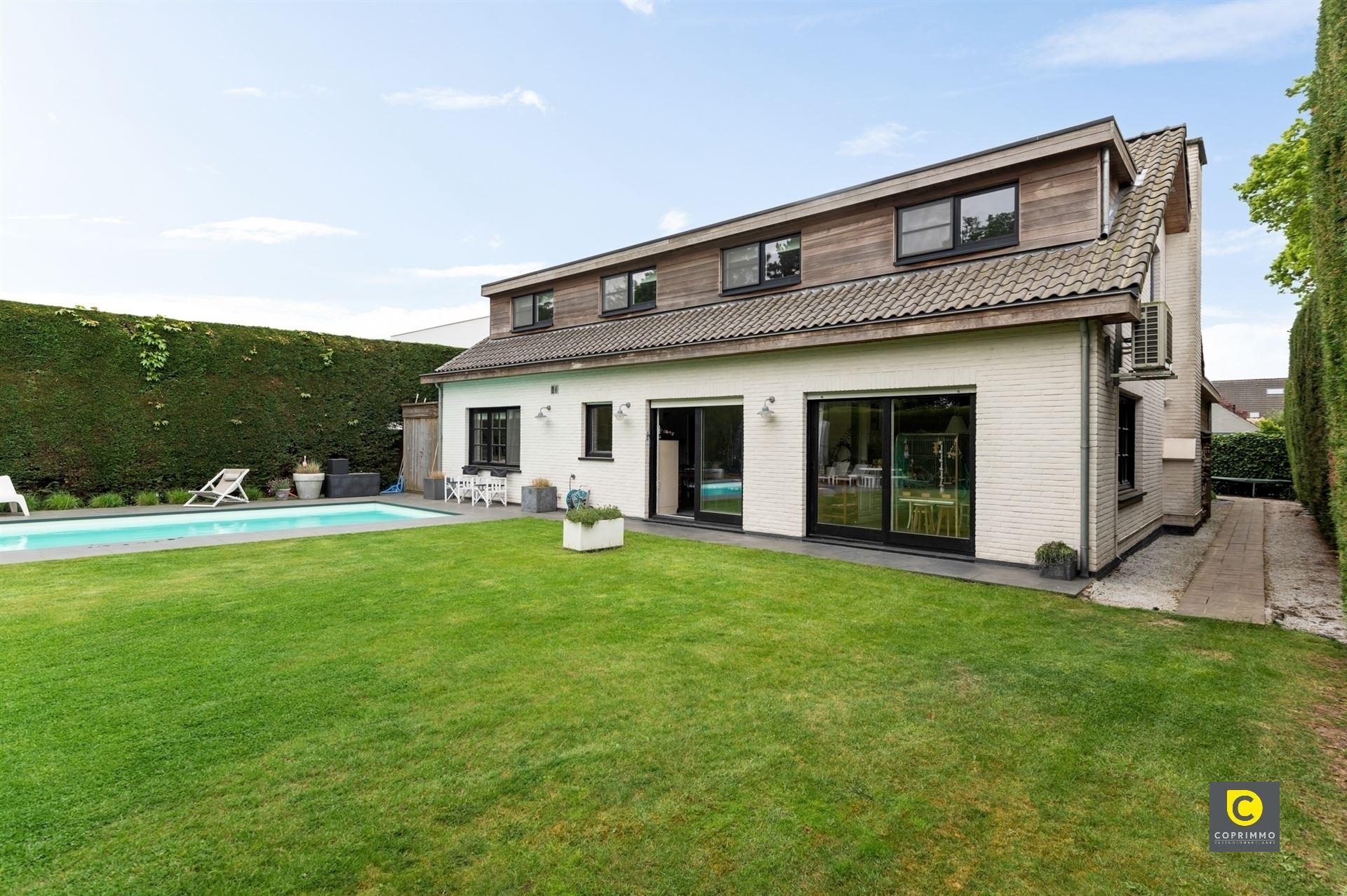 Villa: 5 slk, 2 badk en zwembad foto {{pictureIndex}}