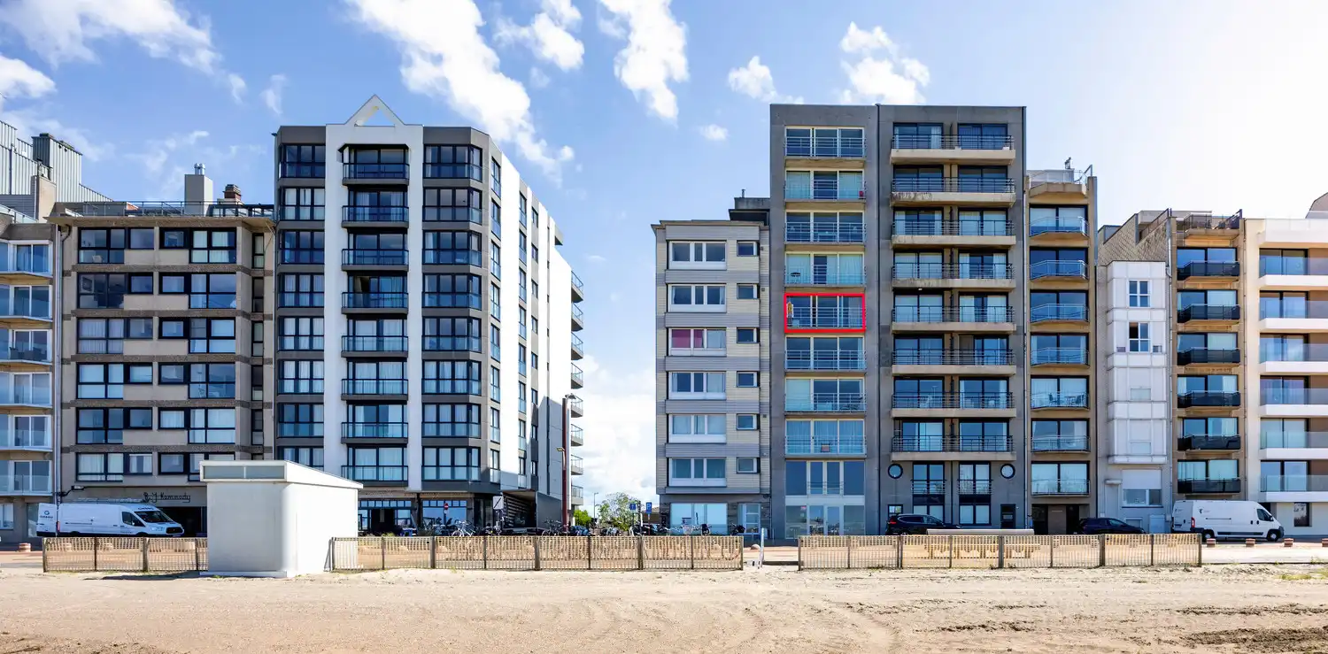 Ruim appartement met prachtig zeezicht foto 2