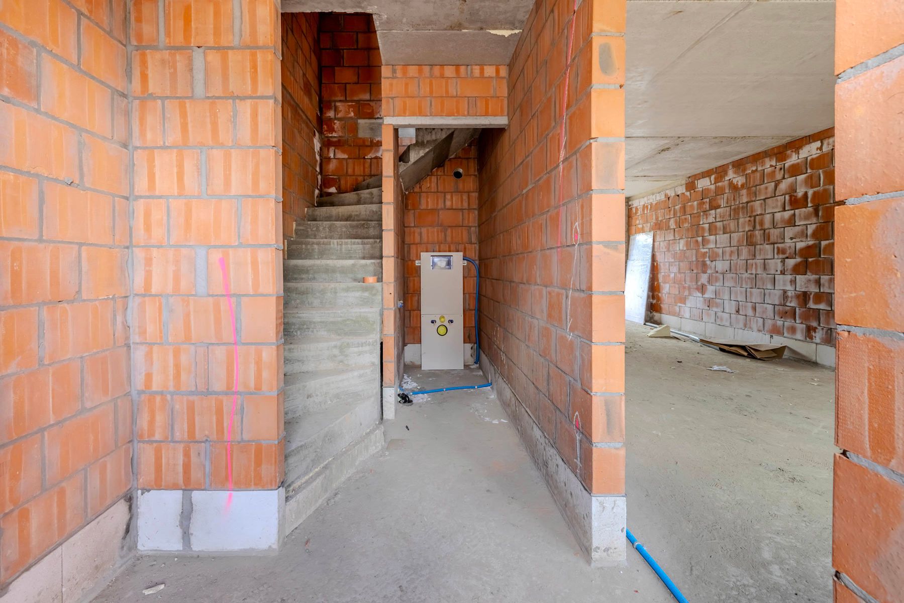 Semi-casco nieuwbouwwoning nabij centrum Nijlen met o.a. 3 slpks foto 13