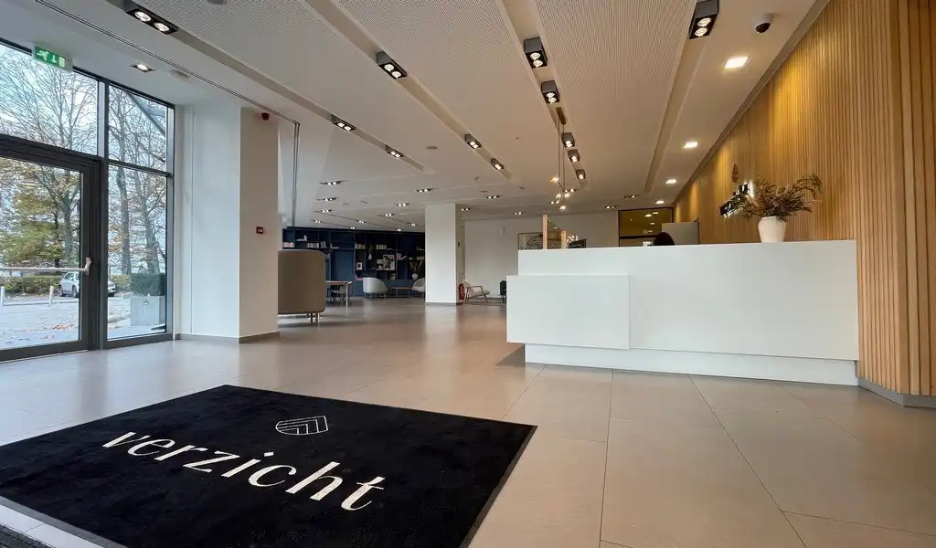 VERZICHT - Gerenoveerde kantoren te huur in Antwerpen foto 4