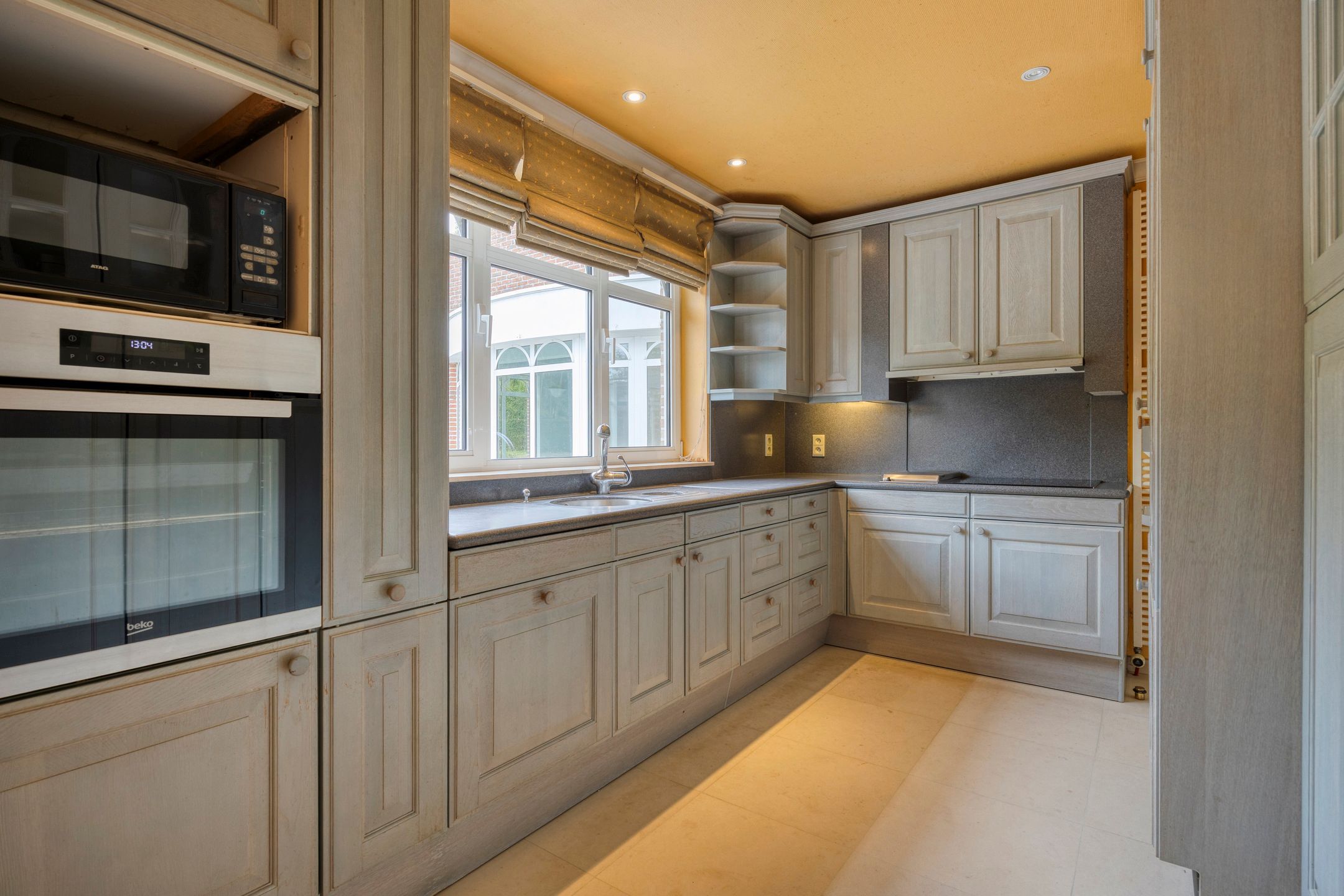 Klassevolle villa: wonen in een oase van ruimte en rust foto 10