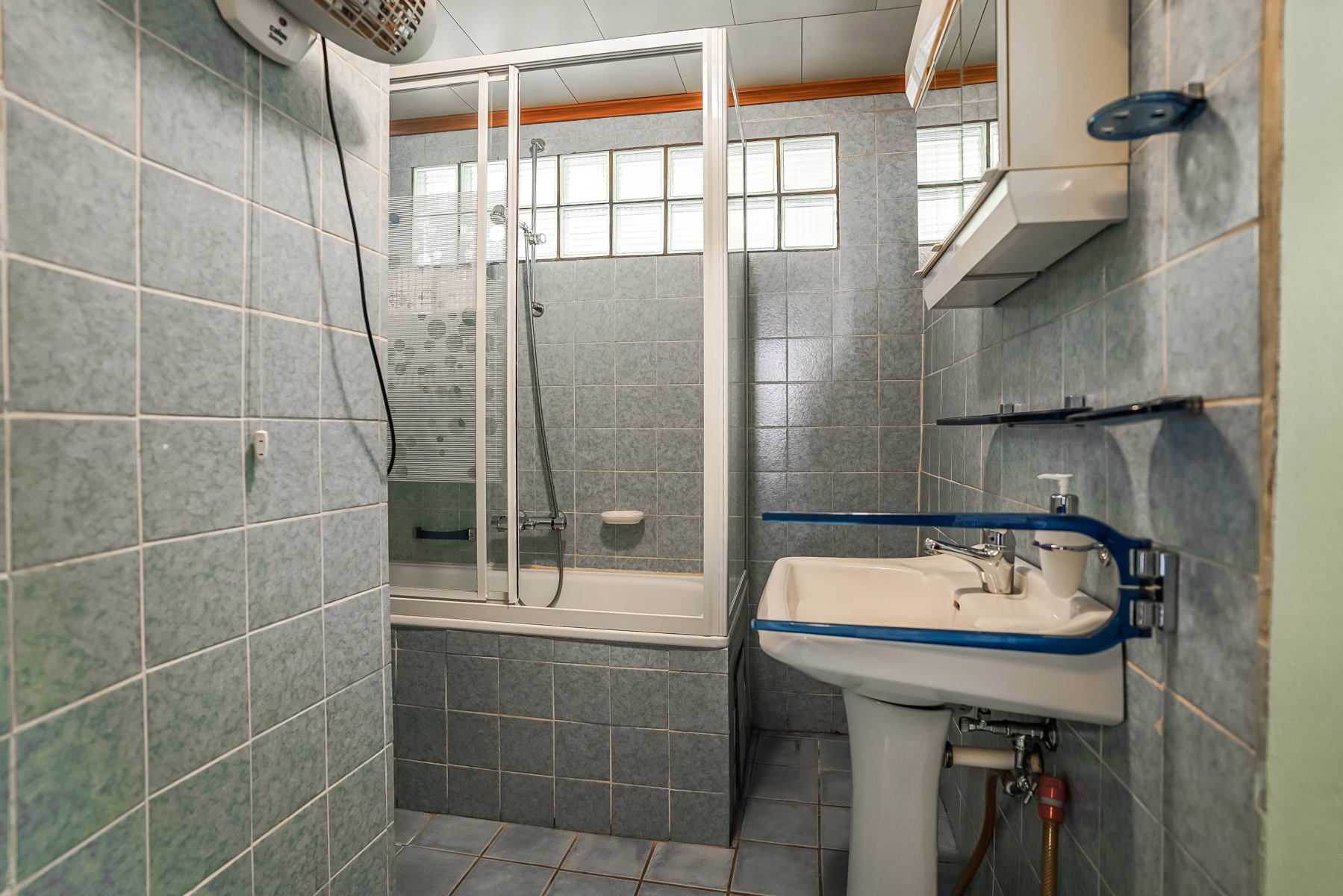 Te renoveren rijwoning met tuin te Steenhuffel foto 9