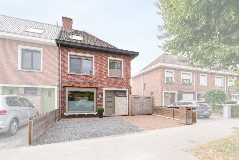 Prachtige netjes onderhouden instapklare woning! foto 20