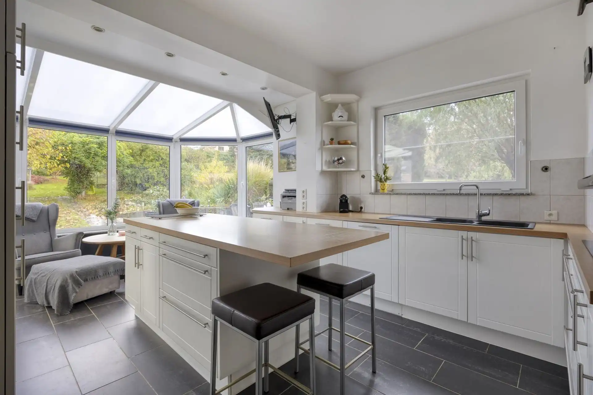 Klassieke villa in rustige omgeving foto 10