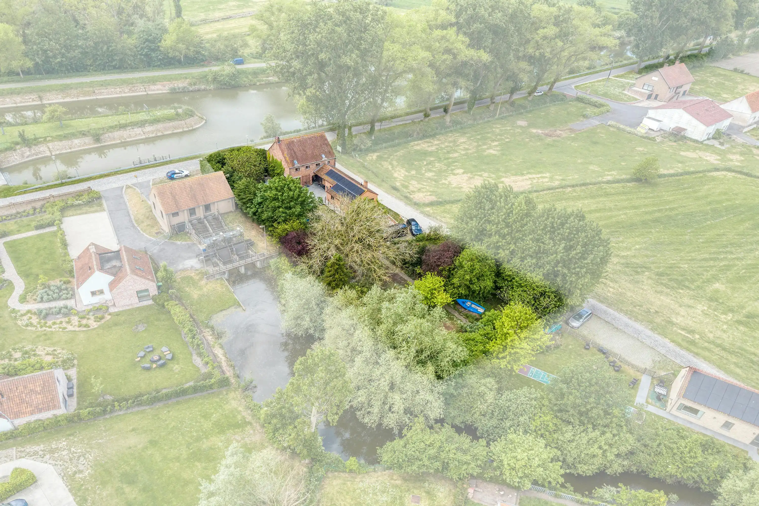 Landelijke woning op 1.305m² aan de Fintele (Lo-Reninge). foto 9