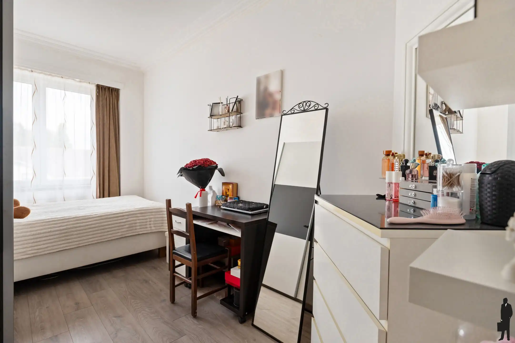 Appartementsgebouw op top-locatie te koop foto 19