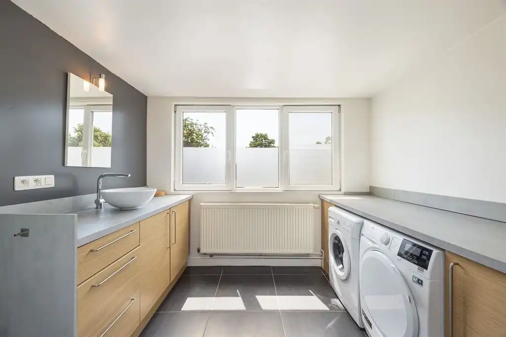 Lichtrijk appartement met 3 slpk en gigantisch zonneterras foto 8